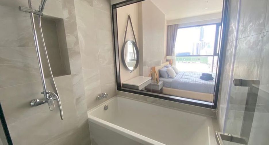 For sale 1 bed condo in Si Racha, Chonburi