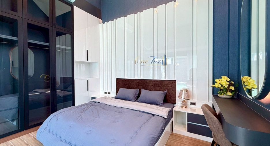 For rent 5 bedrooms villa in East Pattaya, Pattaya