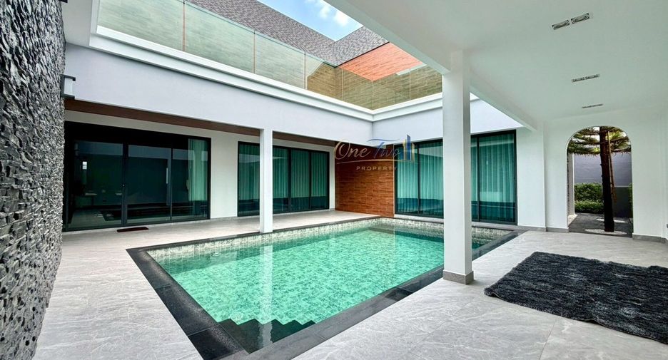 For rent 5 bedrooms villa in East Pattaya, Pattaya