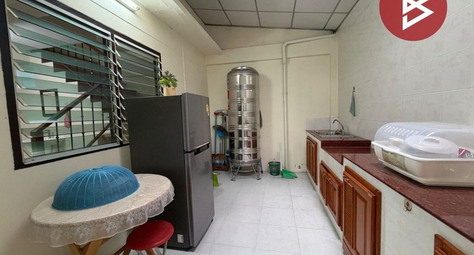 For rent 2 ベッドルーム retail Space in Min Buri, Bangkok