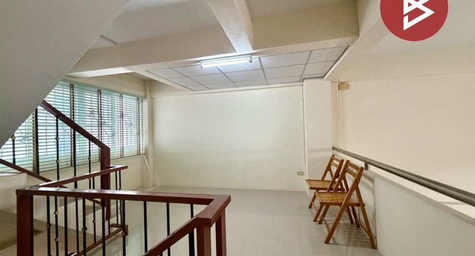 For rent 2 ベッドルーム retail Space in Min Buri, Bangkok