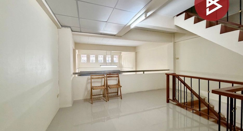 For rent 2 ベッドルーム retail Space in Min Buri, Bangkok