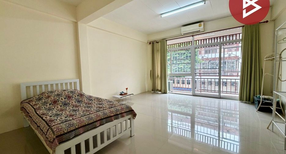 For rent 2 ベッドルーム retail Space in Min Buri, Bangkok