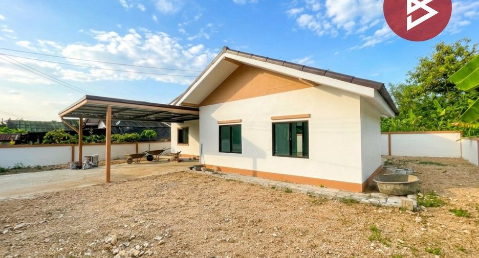 À vendre 3 chambres maison à Ban Bueng, Chonburi