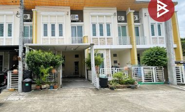 For sale 3 bedrooms townhouse in Prawet, Bangkok