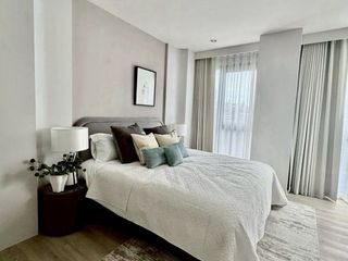 For rent 3 ベッドルーム condo in Huai Khwang, Bangkok
