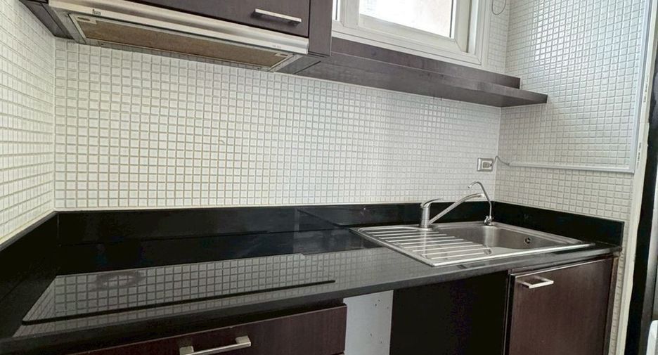 Condo en alquiler de 2 habitaciones en Watthana, Bangkok