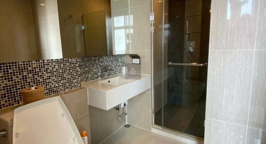 For rent 1 bed house in Khlong Toei, Bangkok