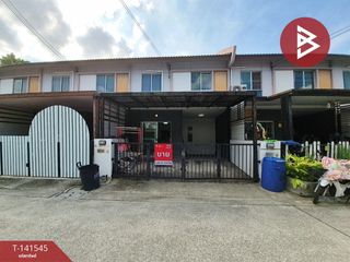 For sale 3 bedrooms townhouse in Mueang Pathum Thani, Pathum Thani