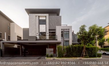 Haus zur Miete und zum Kauf mit 5 Zimmer in Phra Khanong, Bangkok