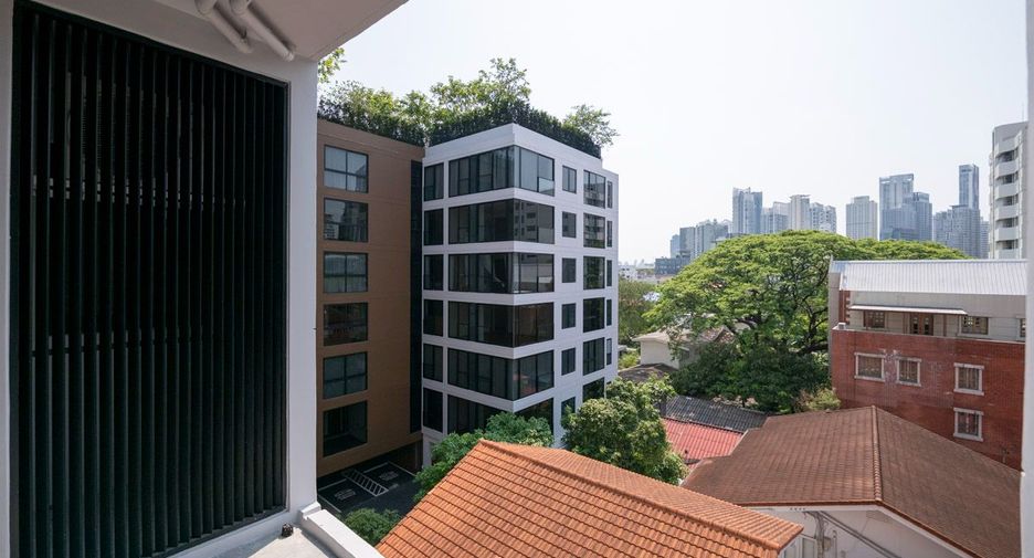 Wohnung zur Miete mit 2 Zimmer in Khlong Toei, Bangkok