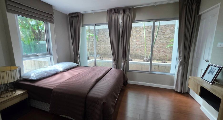 For rent and for sale 5 bedrooms condo in Huai Khwang, Bangkok