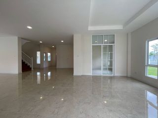 À vendre 4 chambres maison à Doi Saket, Chiang Mai