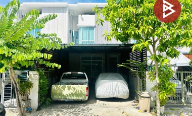 À vendre 3 chambres maison de ville à Bang Khun Thian, Bangkok