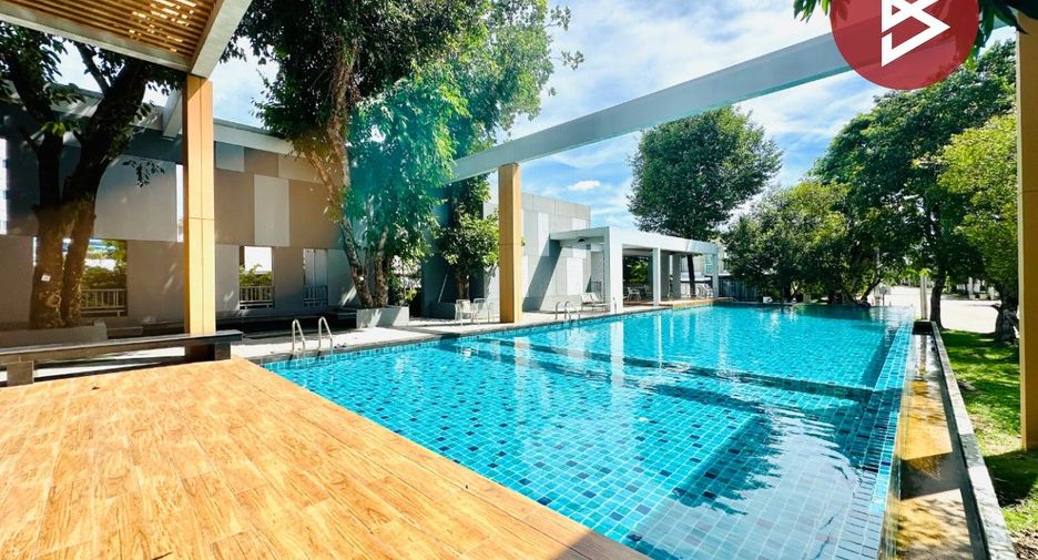 For sale 3 bedrooms townhouse in Bang Khun Thian, Bangkok