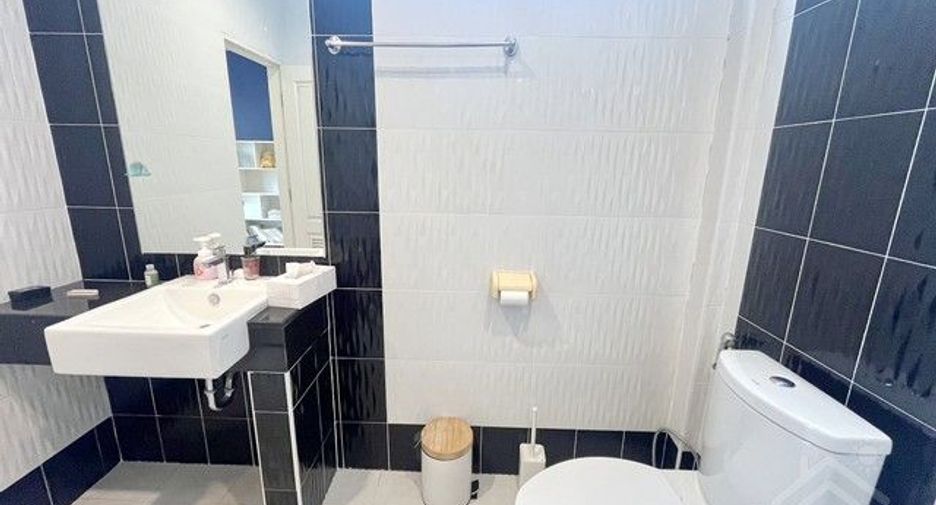 For sale 2 bedrooms house in Si Racha, Chonburi