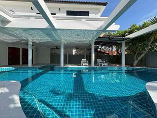 出租 7 卧室 别墅 在 Bang Lamung, Chon Buri