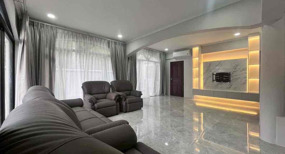 Villa en alquiler de 7 habitaciones en Jomtien, Pattaya