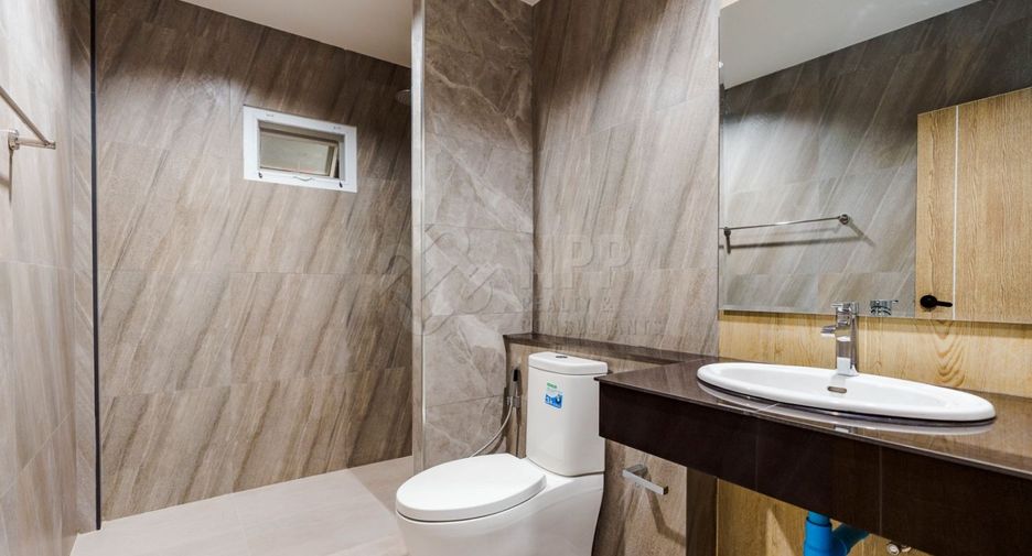 À louer et à vendre 4 chambres maison à Hua Hin, Prachuap Khiri Khan