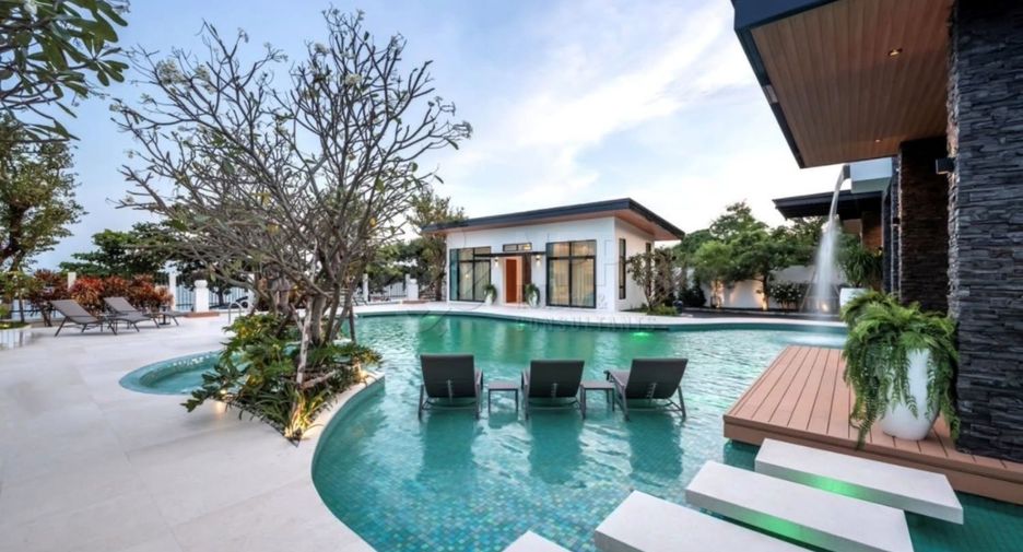 Casa en venta de 6 habitaciones en Cha Am, Phetchaburi