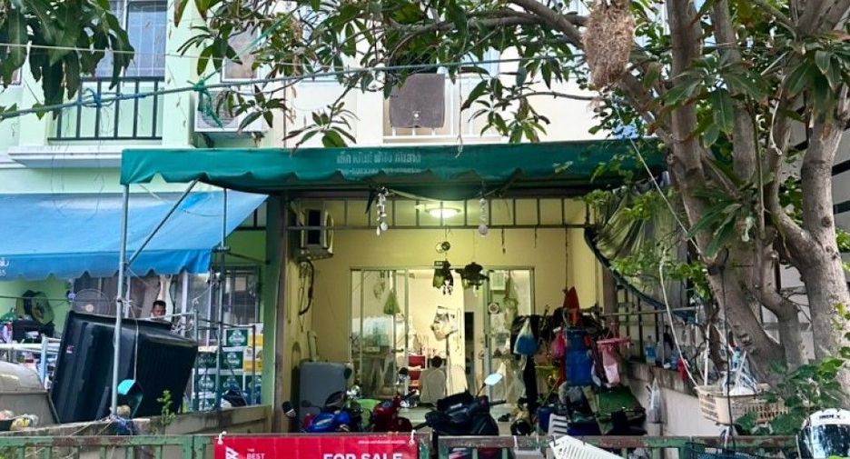 Casa adosada en venta de 2 habitaciones en Mueang Chon Buri, Chonburi