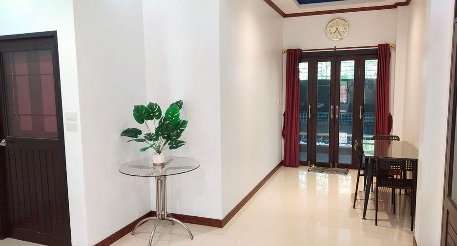 Casa en alquiler de 2 habitaciones en Mueang Phuket, Phuket