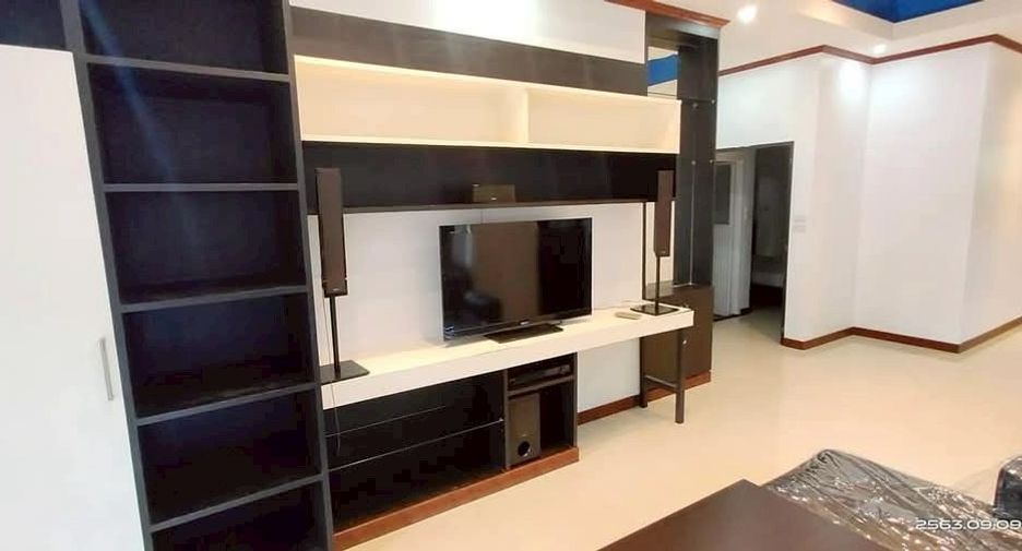 Casa en alquiler de 2 habitaciones en Mueang Phuket, Phuket