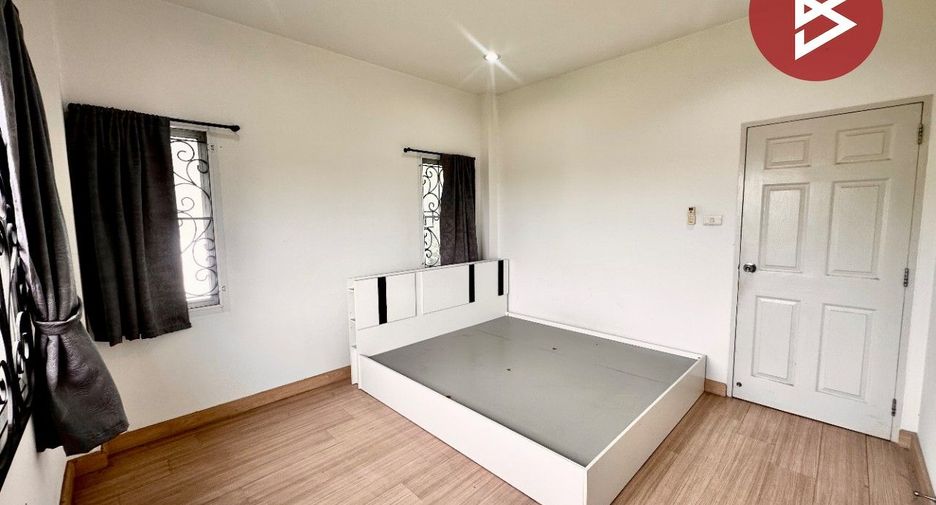À vendre 3 chambres maison à Mueang Chon Buri, Chonburi
