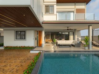 For sale 4 ベッドルーム villa in Bang Lamung, Chonburi