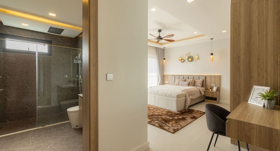 For sale 4 ベッドルーム villa in Jomtien, Pattaya