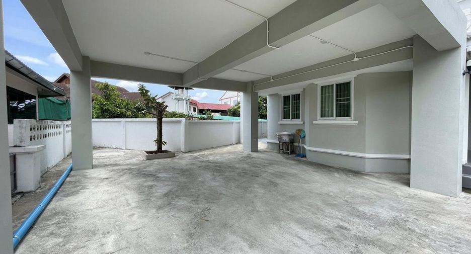 出租 3 卧室 独立屋 在 San Sai, Chiang Mai