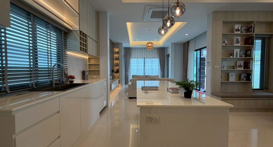出售 3 卧室 独立屋 在 Huai Yai, 芭提雅