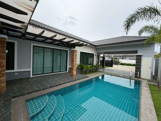 Haus zum Kauf mit 3 Zimmer in Bang Lamung, Chonburi