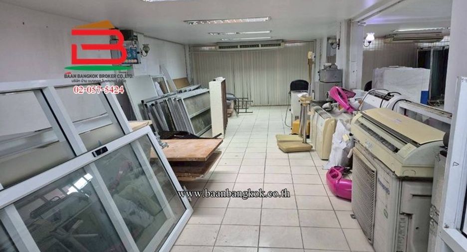 Gewerbefläche zum Kauf mit 21 Zimmer in Bang Kapi, Bangkok