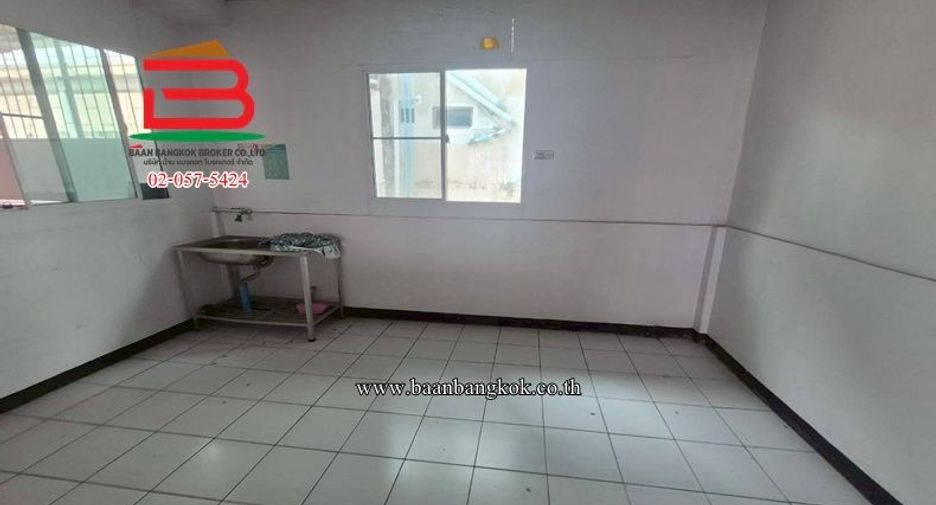 Gewerbefläche zum Kauf mit 21 Zimmer in Bang Kapi, Bangkok