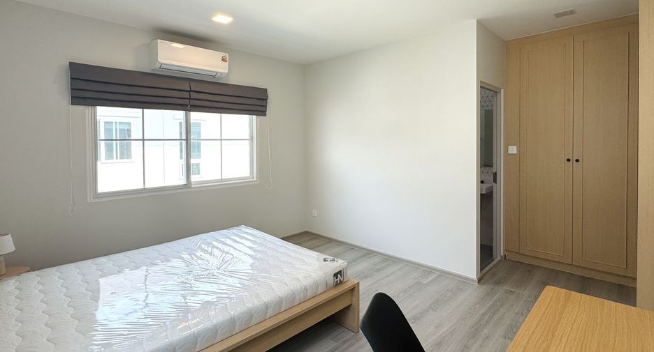 For sale 3 bedrooms house in Bang Phli, Samut Prakan