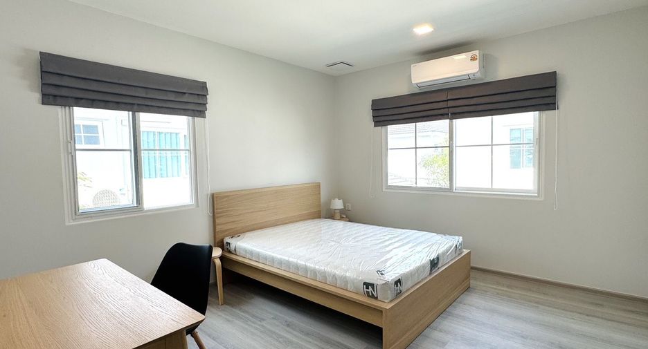 For sale 3 bedrooms house in Bang Phli, Samut Prakan