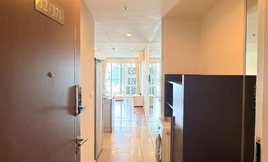 À louer 2 chambres condo à Watthana, Bangkok