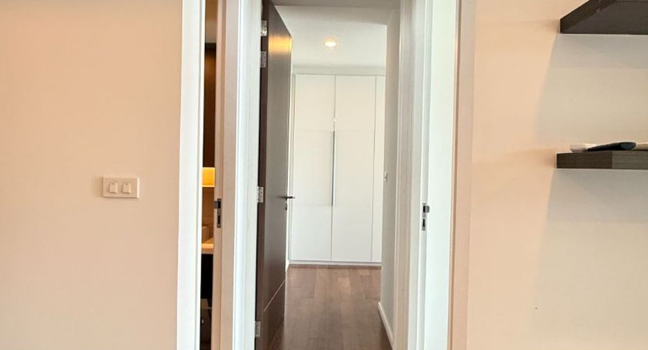 For rent 2 bedrooms condo in Watthana, Bangkok