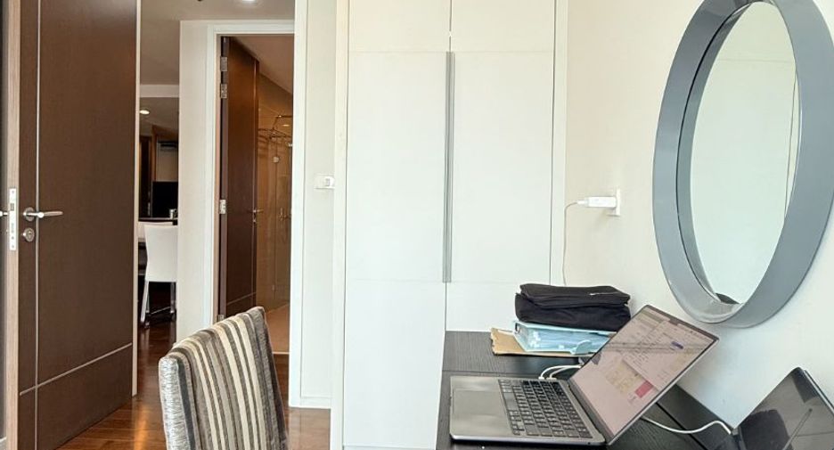 For rent 2 bedrooms condo in Watthana, Bangkok