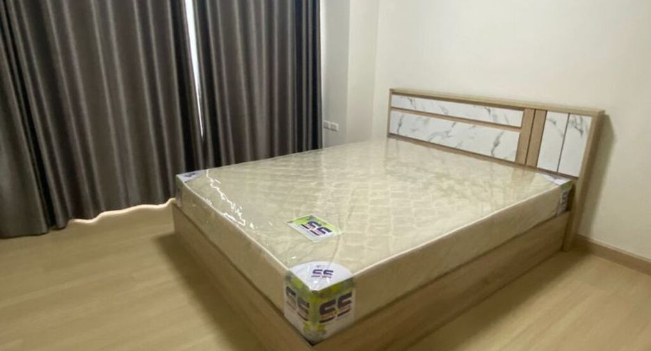 For sale 2 bedrooms condo in Bang Phlat, Bangkok