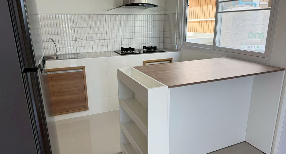 For rent 3 bedrooms house in San Sai, Chiang Mai