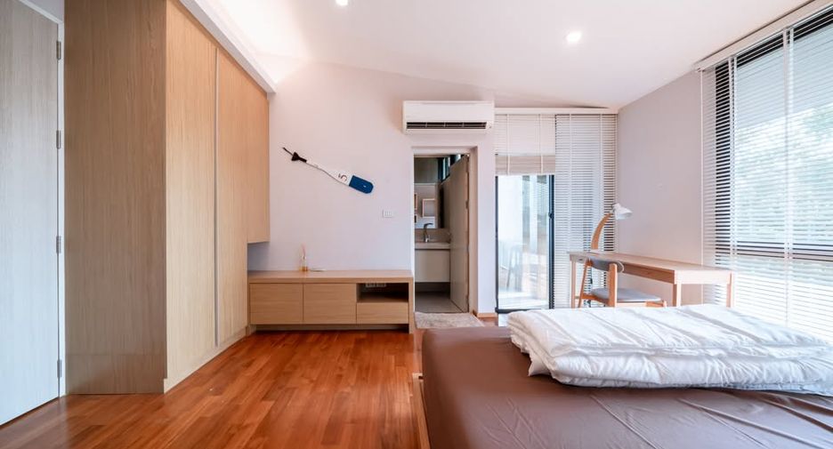 For sale 3 bedrooms house in Sattahip, Chonburi