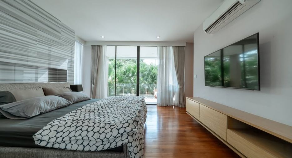 For sale 3 bedrooms house in Sattahip, Chonburi