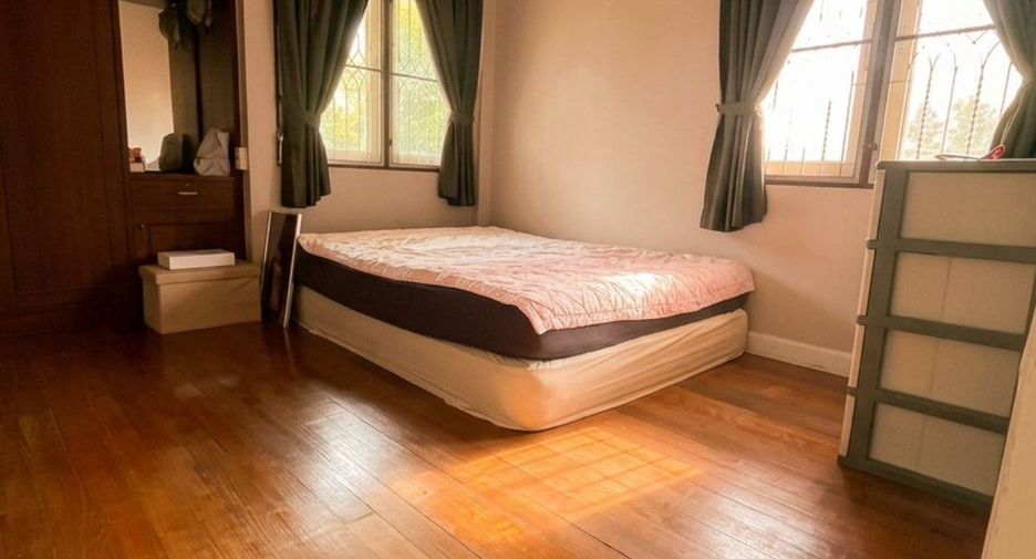 For sale 4 bedrooms house in Bang Kruai, Nonthaburi