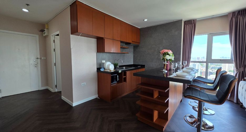 For sale 2 bedrooms condo in Khlong Toei, Bangkok