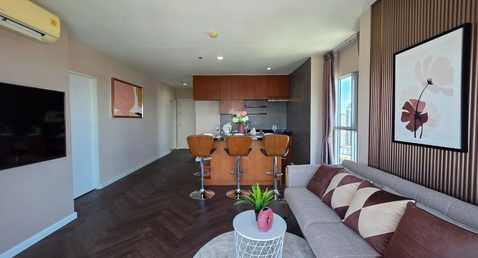 For sale 2 bedrooms condo in Khlong Toei, Bangkok