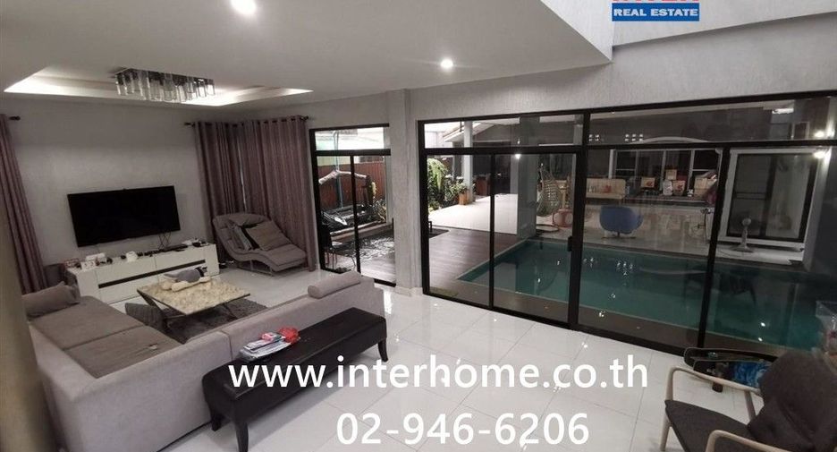 Haus zum Kauf mit 7 Zimmer in Bang Khae, Bangkok