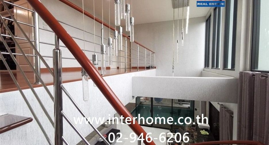 Haus zum Kauf mit 7 Zimmer in Bang Khae, Bangkok