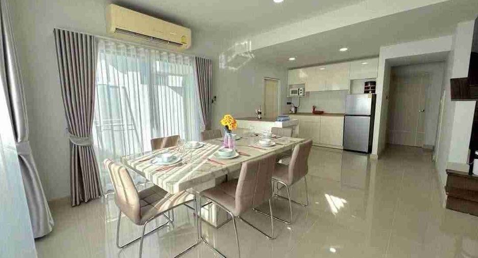 For rent 4 bedrooms house in East Pattaya, Pattaya